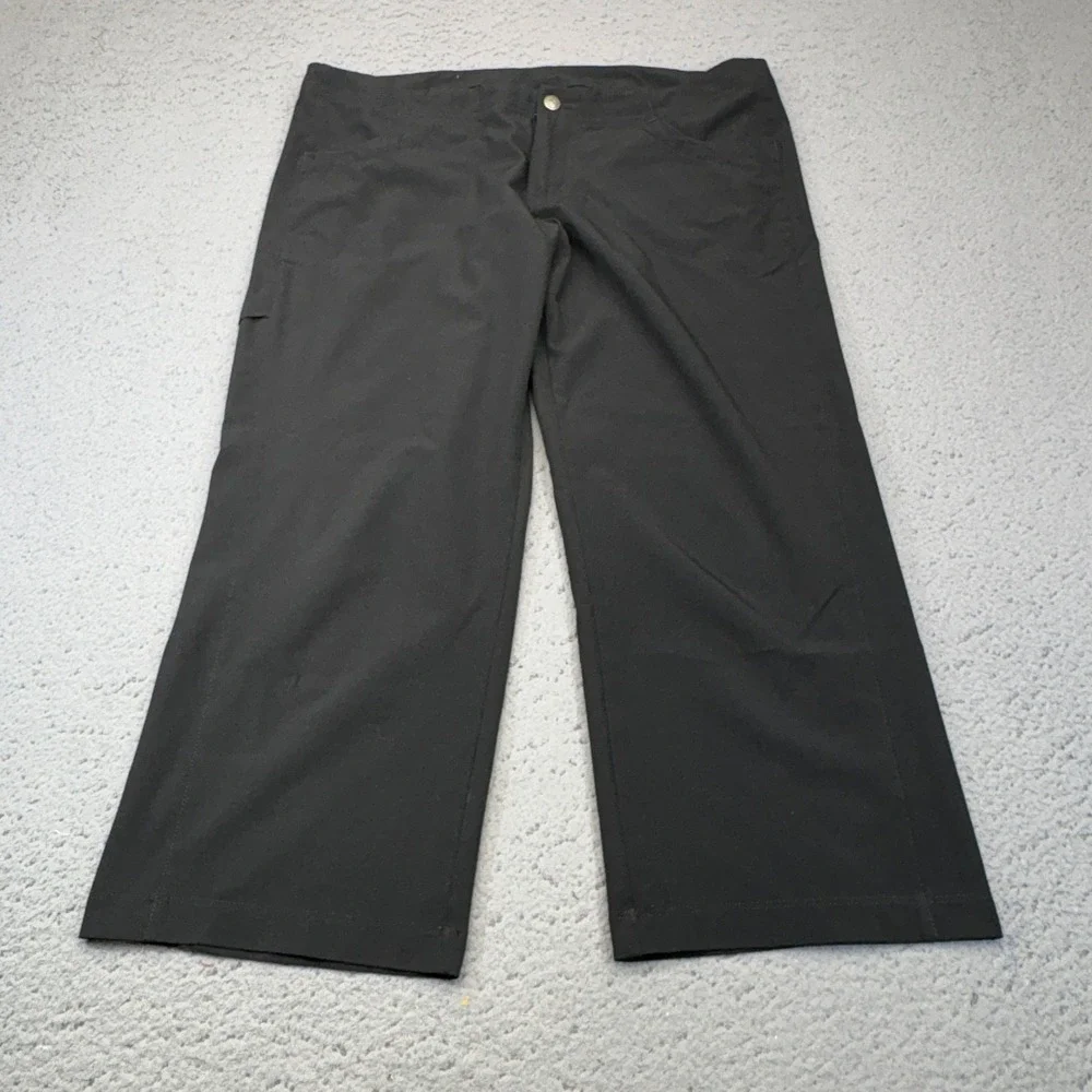 Patagonia Pants Womens 33x21 Black Cropped Hiking Travel‎ Stretch Outdoor Gorp